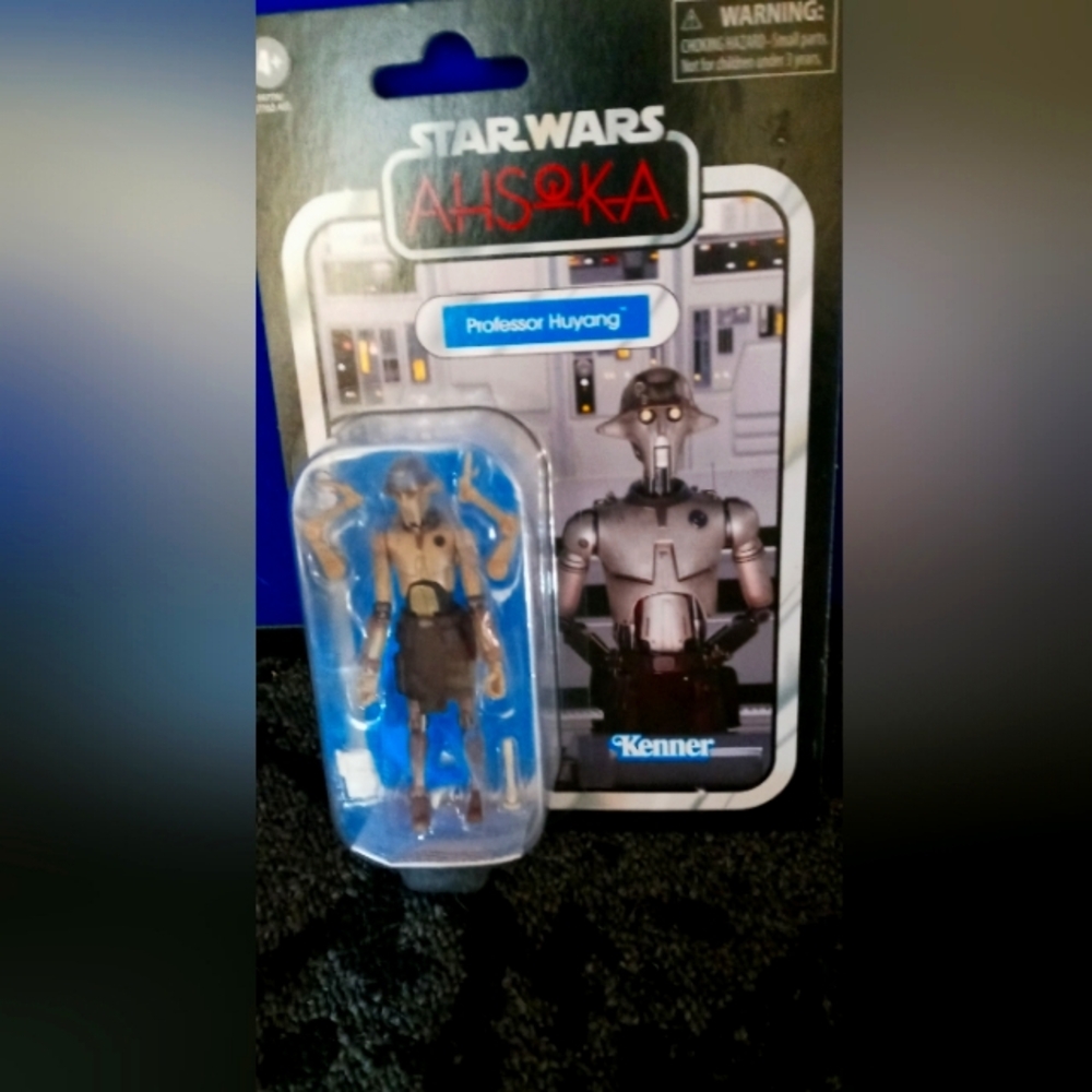 Star Wars Ahsoka Professor Huyang Action Figure